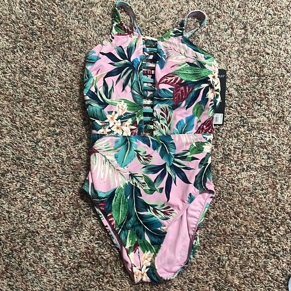 Miracle suit - size Medium